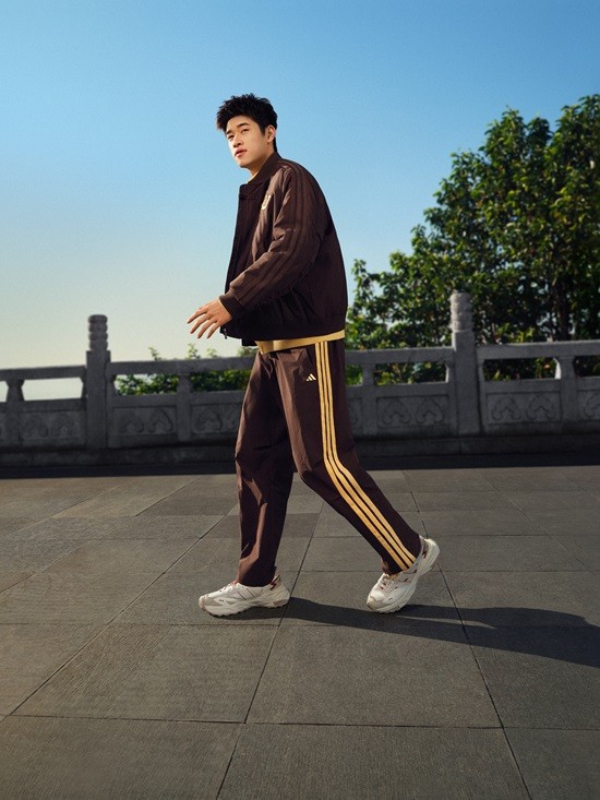 潘展乐-PR1-RGB-1211.jpg